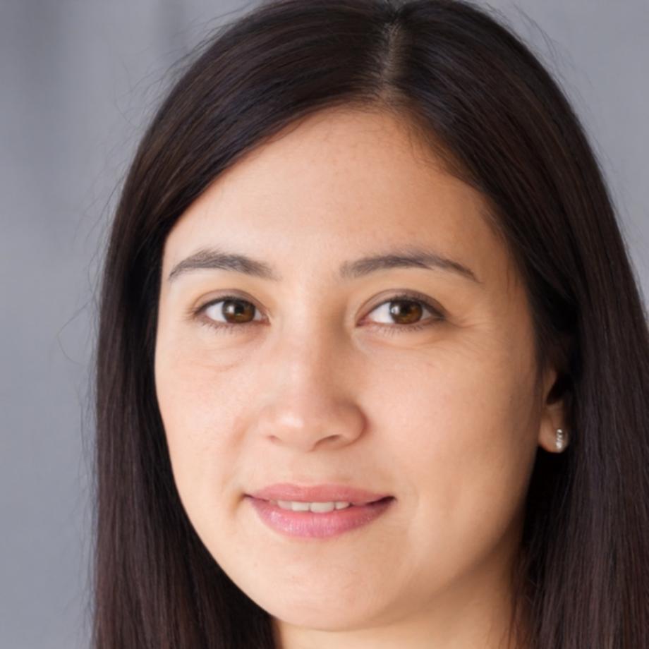 Ayşe Kaya - Baş Eğitmen